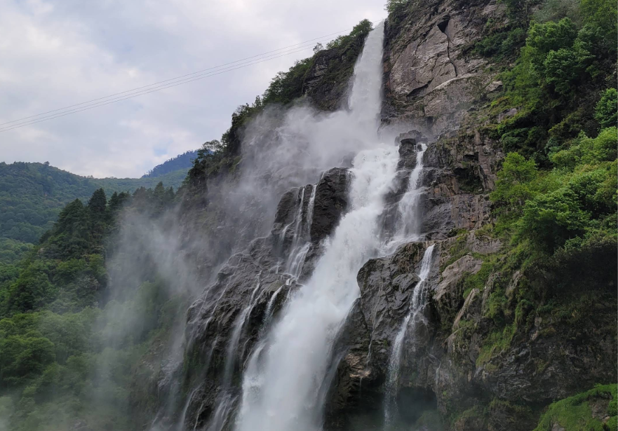 Nura Falls